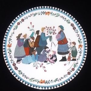 1995 " A MOTHER'S TREASURES"  Pfaltzgraff Seasons of the Year Collection by B.